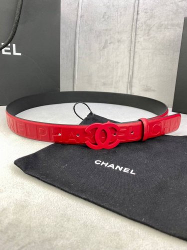 宽度3.0Cm Chanel 香奈儿 进口柔软小牛皮搭配哑色精品钢扣。