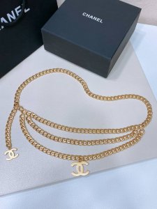 特 -Chanel 黄铜金属.经典链条Logo腰链 精致优雅 均码 三层链 简单不显单调 大爆款回货！