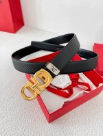 品名：Ferrgamo..菲拉格慕 腰带自动带 皮带 型号：自动扣，纯钢材质自动扣，头层牛皮，自动带身 材料：百分百头层牛皮，保证真皮。24K纯钢扣专柜同等质量