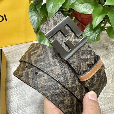 图片包装＋10 Fendi 芬迪 专柜同款 宽4.0Cm 双环正反用腰带 Ff按钉搭扣 土黄色Cuoio Romano皮革材质 反面面料带有烟草黄和黑色Ff图案