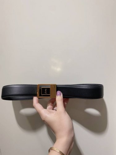 新款ysl，女士腰带，采用意大利双面顶级牛皮材质 搭配顶级黄铜扣。宽3.0Cm