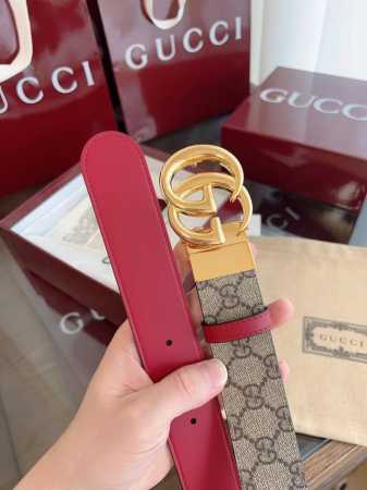 Gucci 2025最新专柜系列安哥拉红 款号 659418 92Tin 9257 双面进口原厂防水Pvc材质 比牛皮还耐用 宽度3.7Cm 可旋转亮金双G带扣 - 点击图像关闭