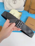 特 巴宝莉 TB系列 全套包装 意大利原厂皮料 双面两用 尺寸4.0cm 五金进口炉内五金，