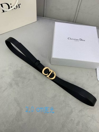 宽度2.0Cm Dior迪奧爆款平面無線帶身Saddle进口小牛皮带身 金属“Cd”标志 採用進口雙面頭層牛皮