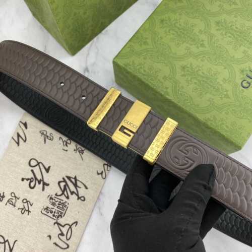 古奇 男士花皮腰带40Mm 双面进口头层皮皮压制。可双面使用 专柜走线 搭配新款扣