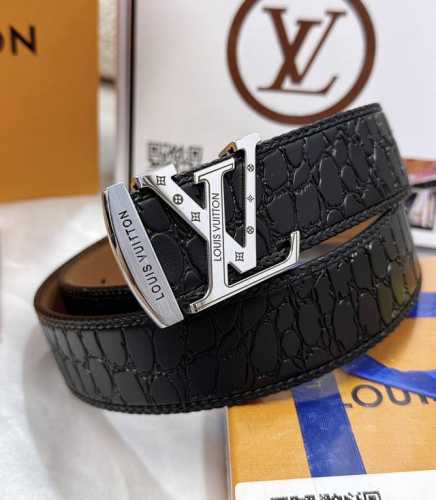 皮带：Lv..路易..威登顶级复刻. 腰带：原单品质百分百头层牛皮，保证真皮。雕花镂空工艺.真空电镀.永不掉色.24K纯钢扣纯手工编织系列双面可用专柜同等质量，