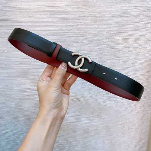 chanel 25S Cc银色饰面Logo扣 黄铜金属 双面小牛皮腰带 黑 与 白 3.0Cm 一带两用款式 、经典百搭