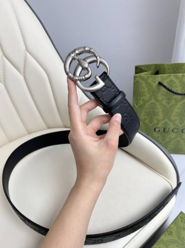 Gucci，原厂精密电渡扣头，意大利原厂皮，宽4.0Cm，代购级。