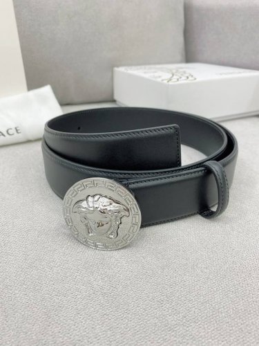 特 P190 Ver～Sace ，进口原版头层牛皮，搭配经典美人头真空电镀五金，宽度3.8Cm