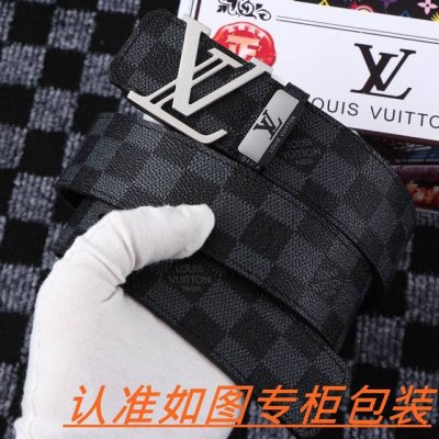 品名：Lv..路易..威登原单 材料：百分百头层牛皮，保证真皮。24K纯钢扣双面可用专柜同等质量， 送人自用首选 包装： 请认准如图专柜包装，赠送打孔器，银联发