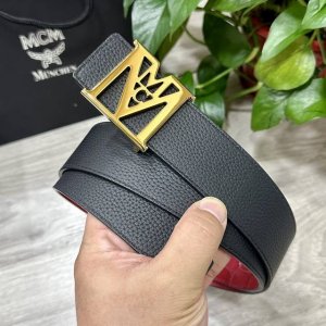 特 Mcm 宽40Mm双面原版小牛皮 搭配单钌钯电镀扣 完美的手感.油边 出众的设计.风格 高贵奢华 时尚大方 高清实拍 货真价实 品质保证 双面用