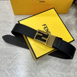 fendl 芬迪 宽38Mm 男士休闲皮带 双面头层小牛皮制作 搭配Ff尾夹旋转扣 经典百搭款 高清实拍 双面可用 品质保证