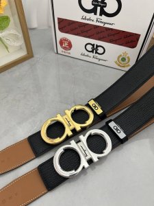 品名：菲拉格幕 原单 材质：原单牛皮腰带 百分百头层牛皮腰带保证真皮，24K纯钢扣，专柜原单品质、做工精细，时尚大牌，送人自用首选 包装： 请认准如图专柜包装赠