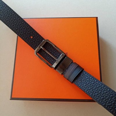 品牌:杰尼亚 价格:特 尺寸:带宽34Mm 正品尺寸 五金材质:专柜精品扣，真空电镀，工艺精细 带身材质:天然头层牛皮.质感十足，手感柔软。时尚个性，经典百搭！
