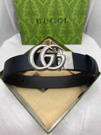 古驰：原单头层牛皮荔枝纹面．内衬头层牛皮荔纹底尖尾．搭配原单转动扣．此款腰带双面采用意大利原定厂制进口带身 ，对专版柜足宽4.0宽 - 点击图像关闭