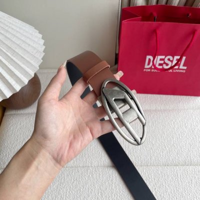 Diesel新款Logo扣环皮质腰带 进口树膏皮 精品旋转扣 双面可用 宽4.0Cm