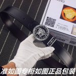 品名：范思哲.Ver Sace原单 型号：认准如图专柜包装，送打孔器材料：双面可用，百分百头层牛皮，保证真皮。美人头，24K钢扣，复古做旧工艺长城纹路，双面可用