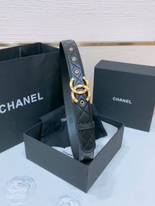特P210 Chane L经典双C皮带腰带 新款Logo扣搭配进口胎羊皮，质感满分，简直身春日里的点睛之笔，皮带直径3.0Cm