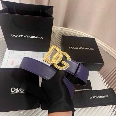 Dolce&Gabbana 小牛皮腰带，缀以个性化徽标搭扣。小牛皮腰带，搭配徽标装饰搭扣,4.0Cm - 点击图像关闭
