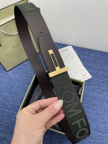 Tom 、Ford 汤姆、福特。新品双面进口小牛皮，简约商务男士腰带，4.0Cm宽