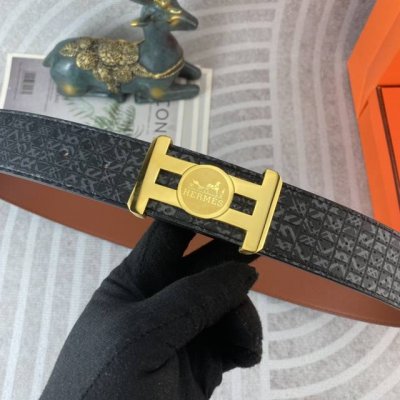 爱马仕 特种皮腰带系列 ，原厂五金精品不锈钢扣，手感柔软舒适 宽3.8Cm。