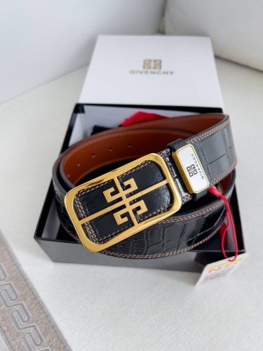 品名：纪梵希.Givenchy 腰带 皮带 型号：挂扣，纯钢材质平滑挂扣，牛皮带身，双面头层牛皮 材料：百分百头层牛皮，保证真皮。24K纯钢扣专柜同等质量， 经