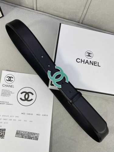 宽度3.0Cm Chanel 香奈儿 进口柔软小牛皮搭配 金 银色金属磨胶钢扣。