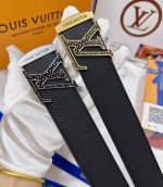 皮带：Lv..路易..威登顶级复刻- 腰带：原单品质百分百进口原厂头层牛皮，保证真皮。雕花设计.真空电镀.永不掉色.24K纯钢扣头层小牛皮荔枝纹系列双面可用专柜
