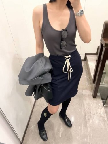 配包装 DDD 一盒2 双 DDD Gucci 古琦 DDD 超级爆款！网红小腿袜，中筒袜+长筒袜，经典爆款组合原单品质！官网同步，一直在售的炒鸡经典款经典四条