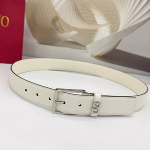 3.4Cm 华伦天奴腰带，双面头层牛皮皮料，长度：.75.80.85.90.95.100.105欧，铜五金针扣原版开模定制庆祝]