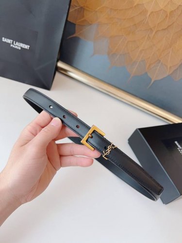 Saint Laurent 圣罗兰 女士腰带皮带 意大利进口平纹小牛皮，Ysl原版开模复古金扣，尺寸2.0Cm时尚百搭高雅