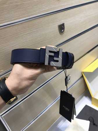 特P200 配送专柜包装 打孔针 新款 Fd 宽35Mm 支持Nfc 芯片扫描，标志造型皮带，原版间色花纹F铆钉扣，进口原版 黑色小牛皮配原版老花制成，镀金表面 - 点击图像关闭