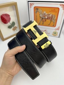 品名：爱马仕.Hermès 原单 材质：原单牛皮腰带 百分百头层牛皮腰带保证真皮，24K纯钢扣，专柜原单品质、做工精细，时尚大牌，送人自用首选 包装： 请认准如