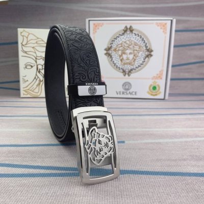 品名：Versace.范思哲 自动带 材质：原单牛皮腰带 百分百头层牛皮腰带保证真皮，24K纯钢扣，专柜原单品质、做工精细，时尚大牌，送人自用首选 包装： 请认