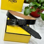特 Fendl 芬迪宽40Mm双面原版小牛皮 搭配单钌钯电镀扣 完美的手感.油边 出众的设计.风格 高贵奢华 时尚大方 高清实拍 货真价实 品质保证 双面用