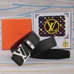 腰带皮带：Lv 路易威登原单牛皮皮带 男款皮带：材质百分百头层牛皮腰带保证真皮皮带，专柜原单品质、做工精细，时尚大牌，送人自用首选包装： 请认准如图专柜包装赠送