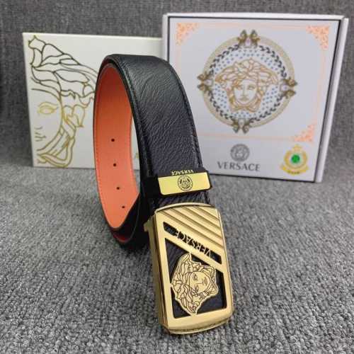 品名：Versace.范思哲 材质：原单牛皮腰带 百分百头层牛皮腰带保证真皮，24K纯钢扣，专柜原单品质、做工精细，时尚大牌，送人自用首选 包装： 请认准如图专