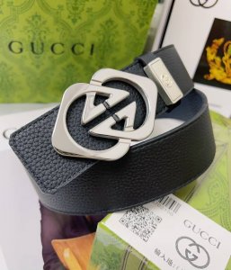 皮带：古奇..Gu..Cci顶级复刻- 腰带：古驰.原单品质百分百进口原厂头层牛皮，保证真皮。雕花镂空工艺.真空电镀.永不掉色.24K纯钢扣头层小牛皮，双面荔枝