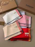 Bu家。 真正的宇宙强货！最新出口迪拜！御用经典才是王道！Burb经典格钻石纹出口季！强大的无以形容！无论是山羊绒的原料还是织造的纹理都是宇宙中最顶级的玩意！原