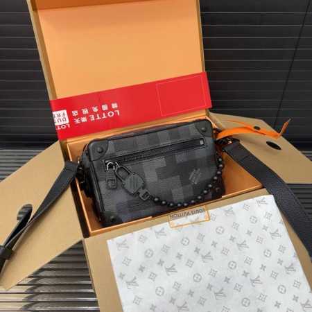 Louisvuitton 路易威登 Lv Trunk Damoflage黑帆布Pharrell设计新款链条盒子包 小方包 男女通用斜挎包 小箱子 实物拍摄 原厂 - 点击图像关闭