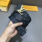 原版包裝 L0Uis Vuitt0N 專櫃最新升級版本 寬度40毫米 精湛工藝定制帆布面料襯托進口小牛皮彩色底 搭配精鋼字母搭扣 雙面用 經典百搭款！