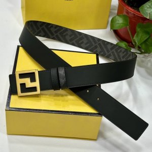 图片包装 Fendi 芬迪 专柜同款 宽4.0Cm 双环正反用腰带 Ff按钉搭扣 黑色Cuoio Romano皮革材质 反面面料带有烟草黄和黑色Ff图案 四方金