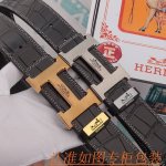 品名：爱马仕 皮带原单 腰带 材料：百分百头层牛皮腰带，保证真皮皮带，专柜原单品质、做工精细，送人自用首选 包装： 请认准如图专柜包装，赠送打孔器，银联发票，宽