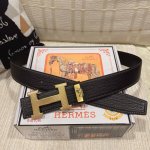 品名：爱马仕.Hermès 原单 材质：原单牛皮腰带 百分百头层牛皮腰带保证真皮，24K纯钢扣，专柜原单品质、做工精细，时尚大牌，送人自用首选 包装： 请认准如