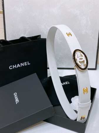 Chanel 24C 黄铜金属 水钻黑 与 白Logo搭扣 黄铜金属进口胎牛皮平纹带身 饰有Cc小Logo手感柔软 细腻 3.0Cm - 点击图像关闭