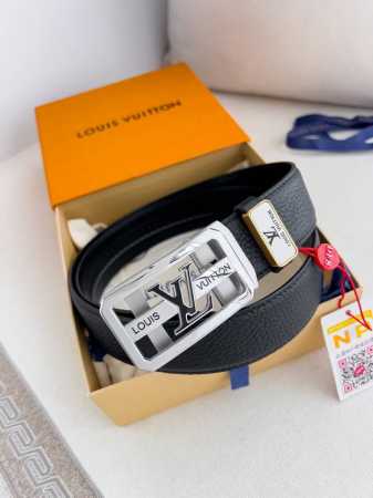 品名：Lv..路易..威登 腰带原单自动带 皮带 型号：自动扣，纯钢材质自动扣，头层牛皮自动带身，实物拍摄 材料：百分百头层牛皮，保证真皮。24K纯钢扣，永不掉 - 点击图像关闭