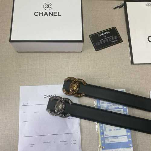 品牌：香奈儿Chanel 等级：女士皮带.定制头牛层皮.双面可用。油精边致、官同网步新款 配专全柜套包装 送眼打针 长度不裁剪 扣头：仿铜扣 长度：90 125