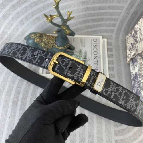 迪奥 特种皮腰带系列 ，原厂五金精品不锈钢扣，手感柔软舒适 宽3.5Cm。