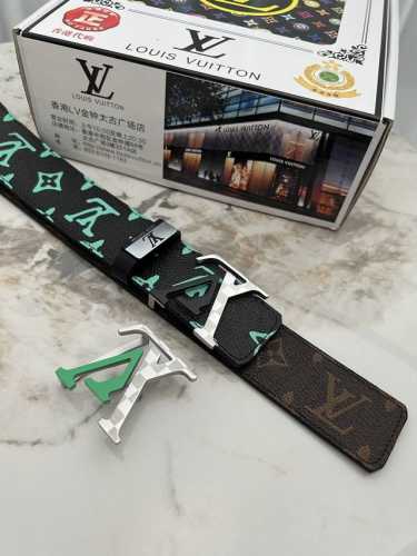 品名：Lv..路易..威登原单 材质：原单牛皮腰带 百分百头层牛皮腰带保证真皮钢扣，专柜原单品质、做工精细，时尚大牌，送人自用首选 包装： 请认准如图专柜包装赠