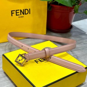 Fendl 芬迪 女士腰带 宽20Mm，原单进口小牛皮，搭配原单钌钯电镀F扣，手感.油边近乎完美，原产皮料定制，质感无可挑剔，出众的细节，高清实拍，货真价实，品
